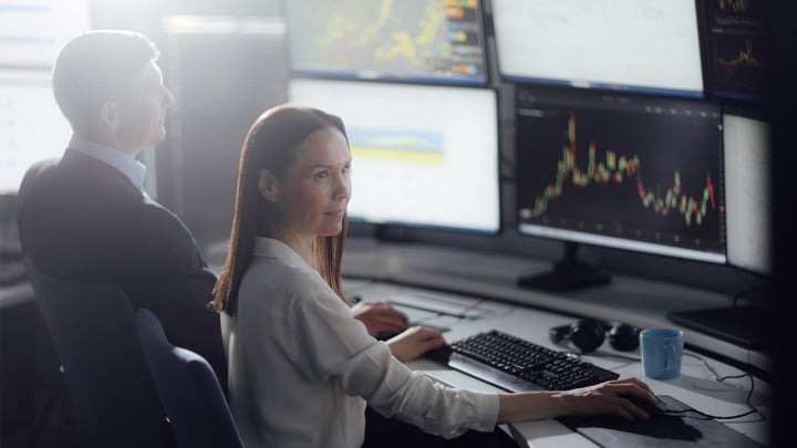 Gasum energy specialists in 247 control room