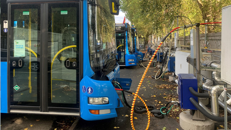 Keolis är en av Sveriges största operatörer av busstrafik, och kör med Gasums biogas i tankarna.