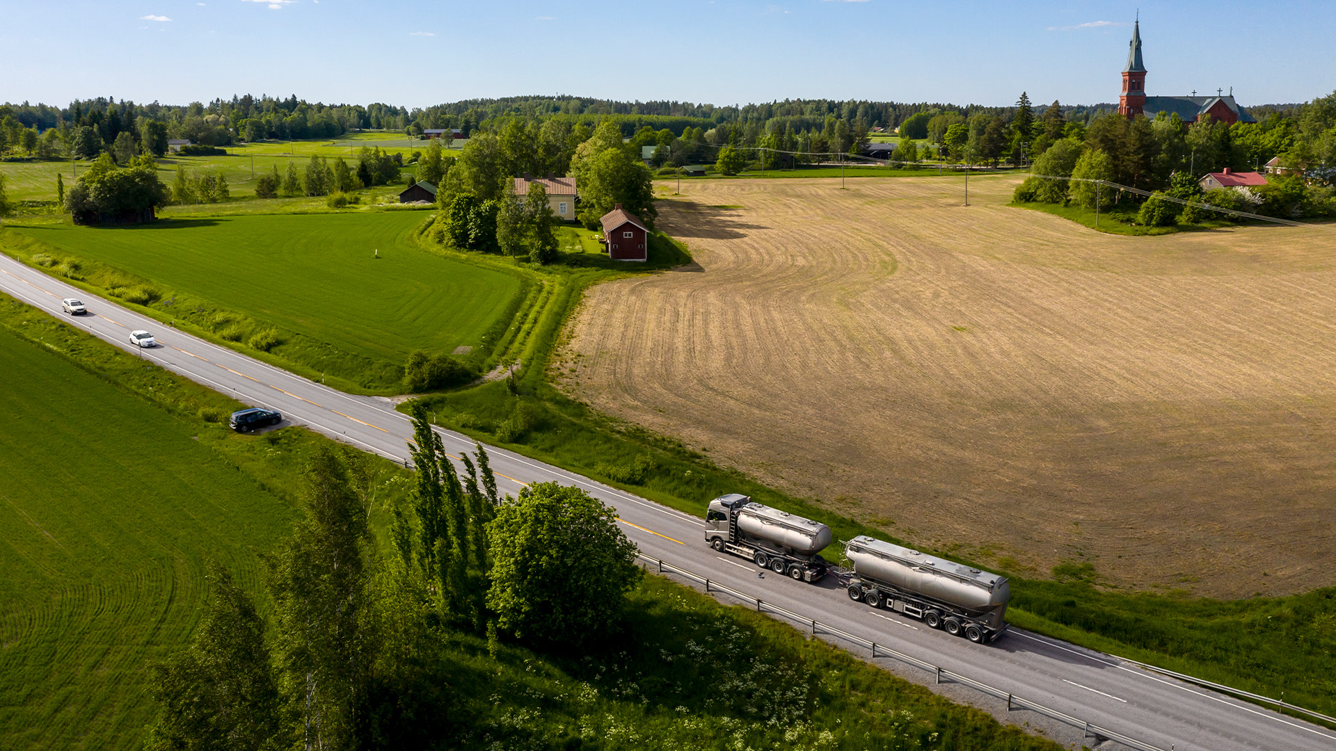 Gasum compare les carburants propres pour le transport lourd : biogaz, HVO, hydrogène, électricité